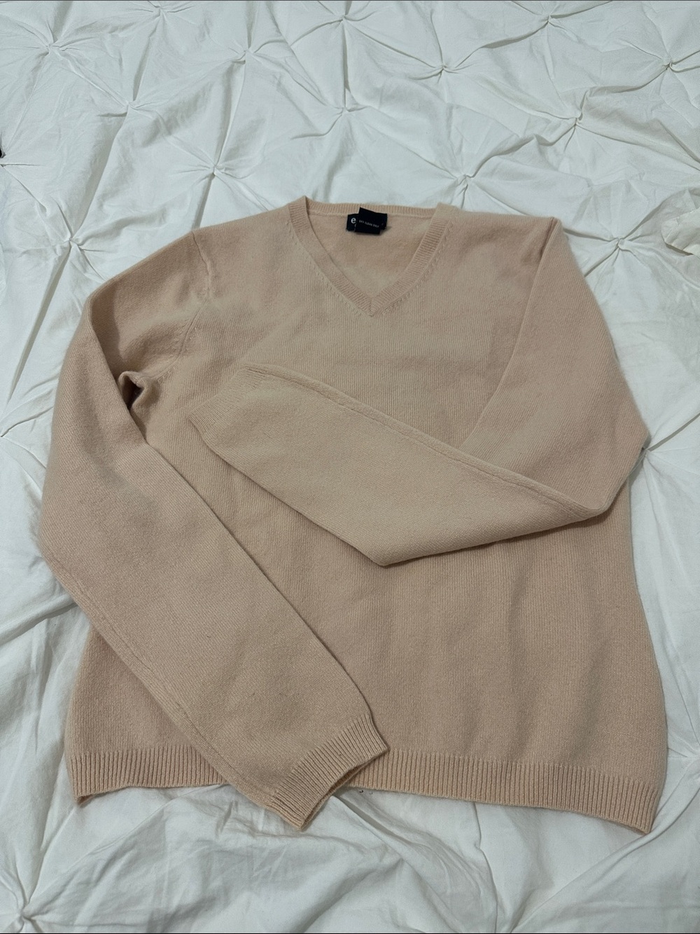 EVIE Men's V-Neck Sweater in Light Beige